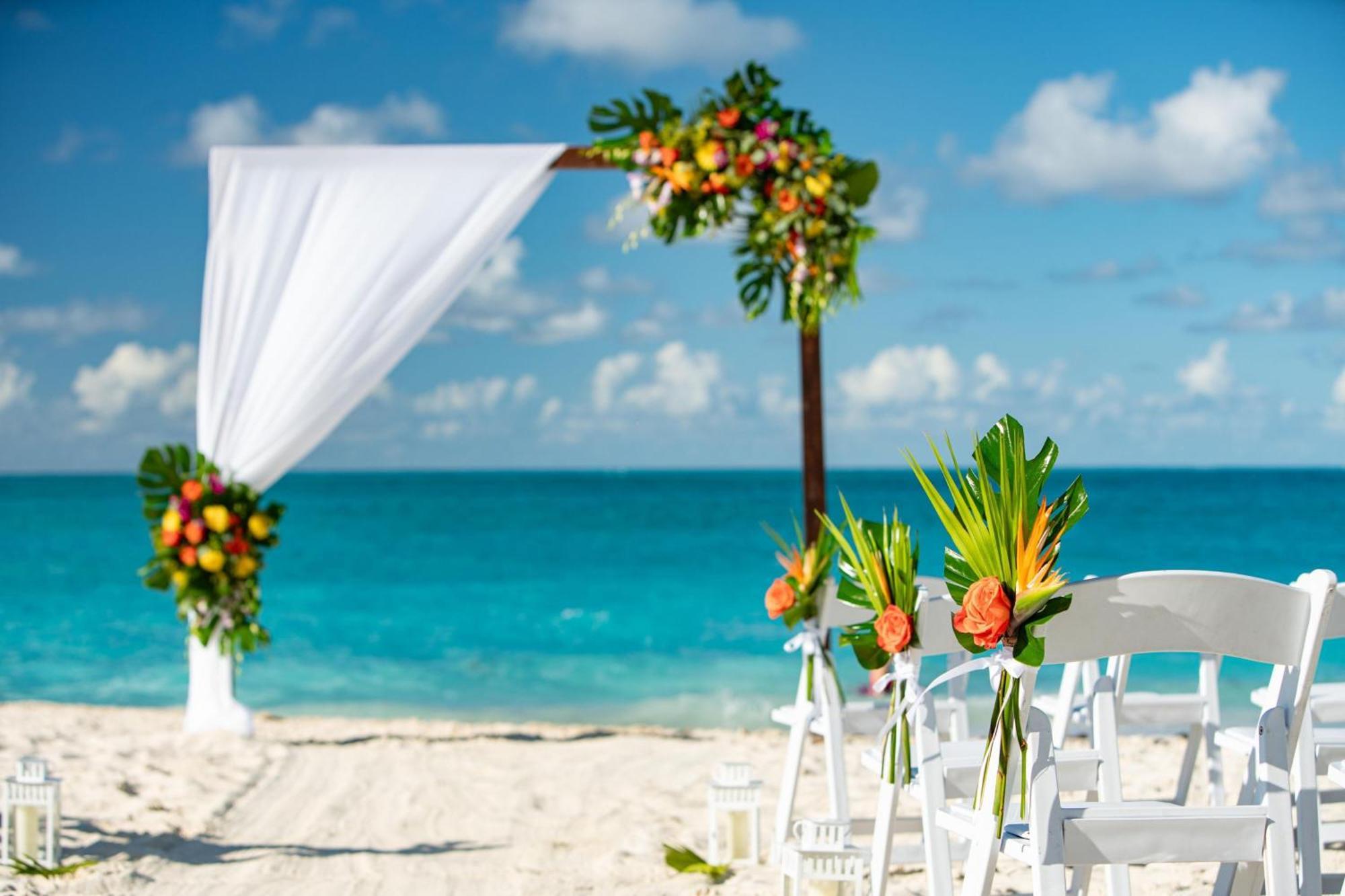 The Ritz-Carlton, Turks & Caicos Otel Grace Bay Dış mekan fotoğraf